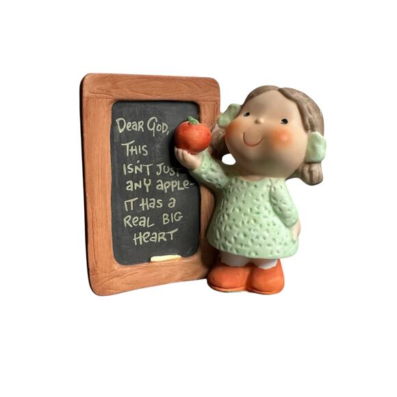 Dear God Kids Girl and Apple 1982 Figurine - Picture 1 of 3